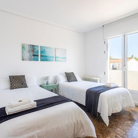 Casa Las Rosas Iniesta Exteriör bild