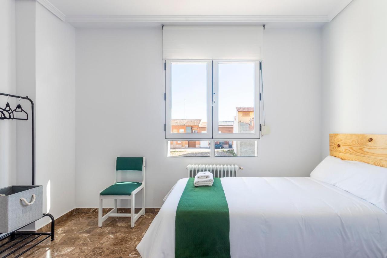 Casa Las Rosas Iniesta Exteriör bild